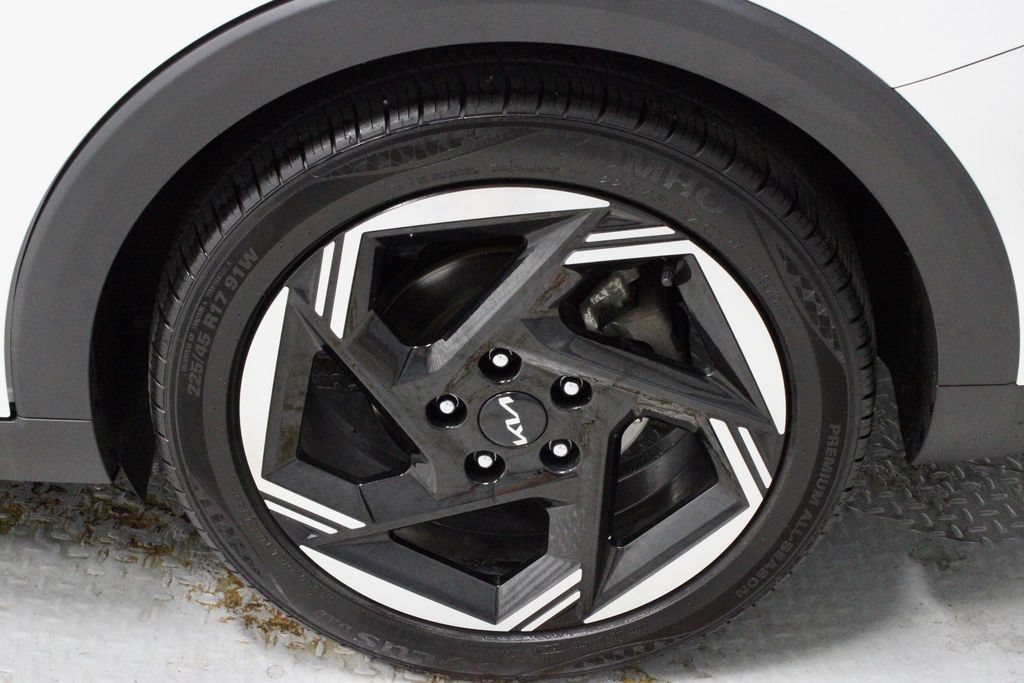 Used 2025 Kia K4 EX FWD image 18