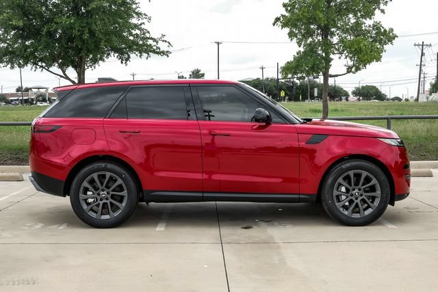 Used 2025 Land Rover Range Rover Sport AWD/4WD image 7