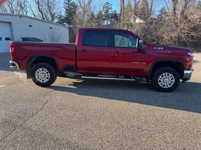 Used 2023 Chevrolet Silverado 3500 LT w/ All Star Edition AWD/4WD image 10