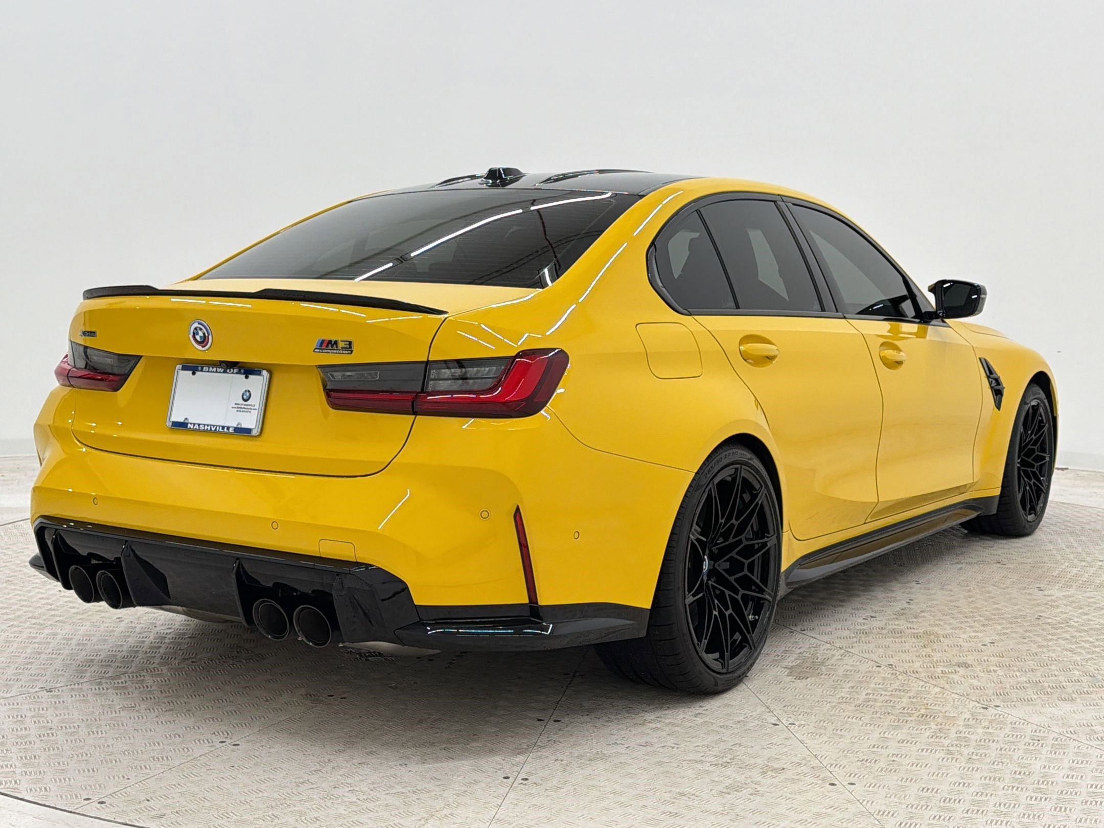 Certified 2025 BMW M3 Competition w/ Executive Package AWD/4WD image 9