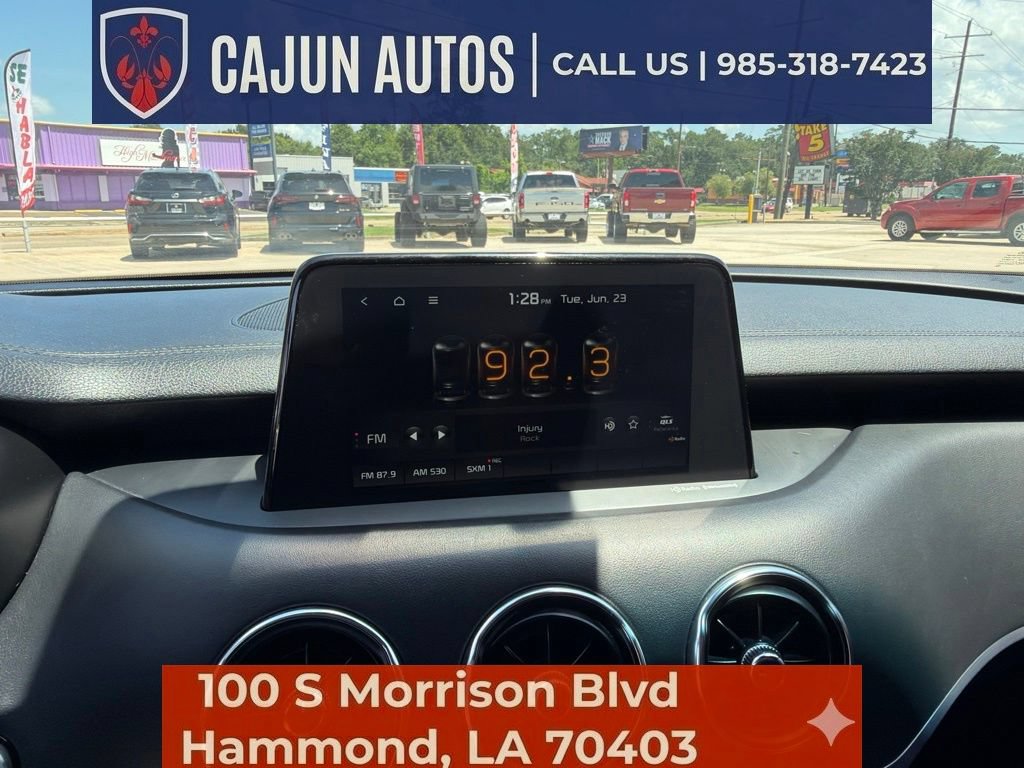 Used 2020 Kia Stinger GT1 RWD image 17
