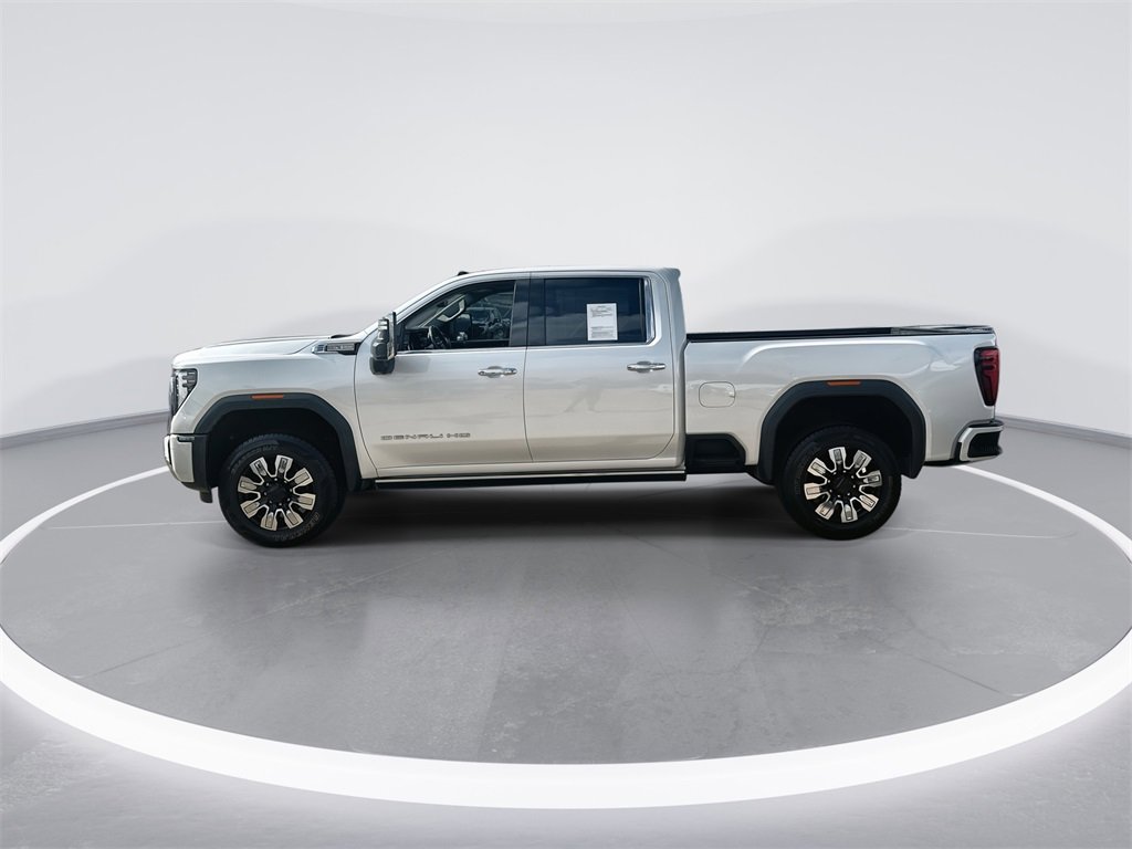 Used 2024 GMC Sierra 2500 Denali w/ Denali Reserve Package image 5