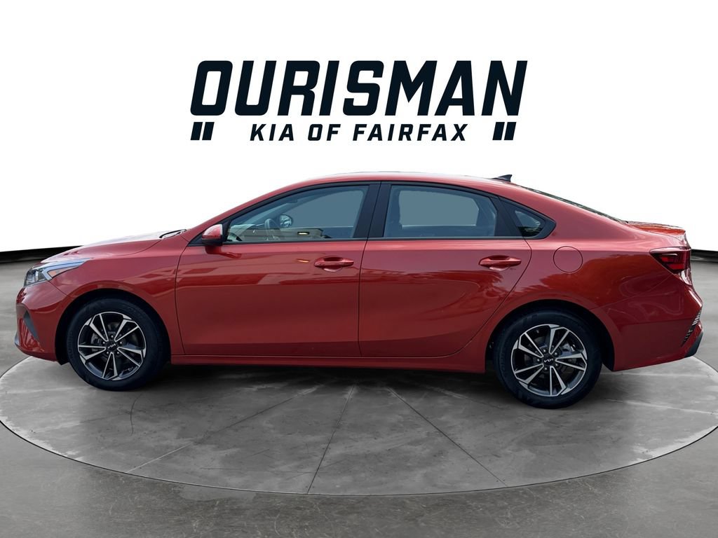 Certified 2024 Kia Forte LXS FWD image 4