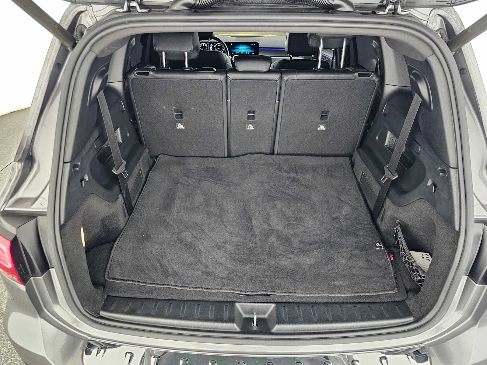 Used 2022 Mercedes-Benz GLB 250 image 14