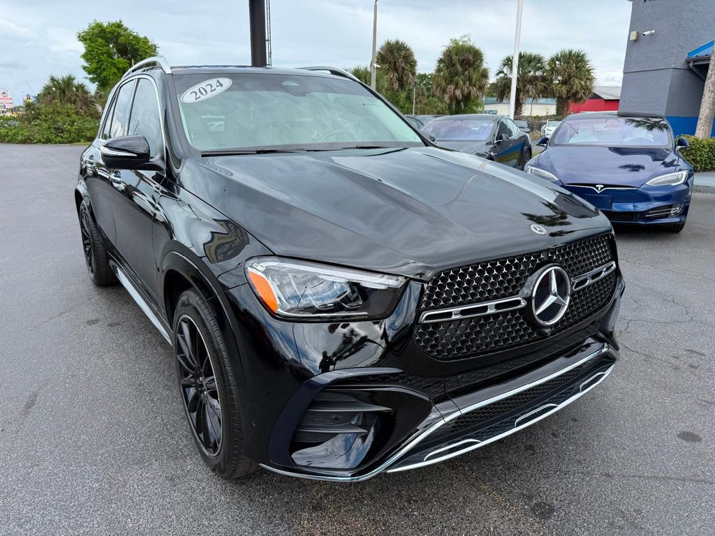 Used 2024 Mercedes-Benz GLE 350 4MATIC image 3