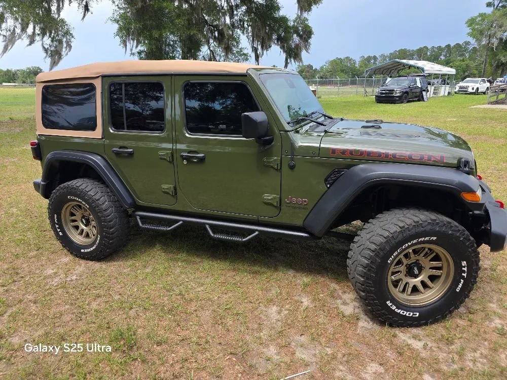 Used 2021 Jeep Wrangler Unlimited Rubicon AWD/4WD image 7
