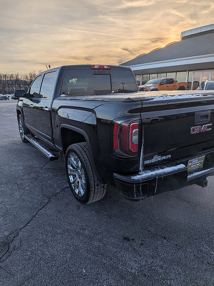Used 2017 GMC Sierra 1500 Denali w/ Denali Ultimate Package image 3