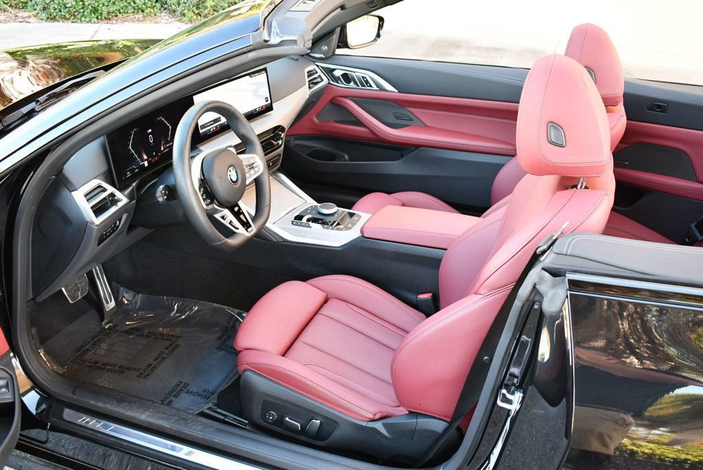 Used 2025 BMW 430i Convertible w/ M Sport Package image 19