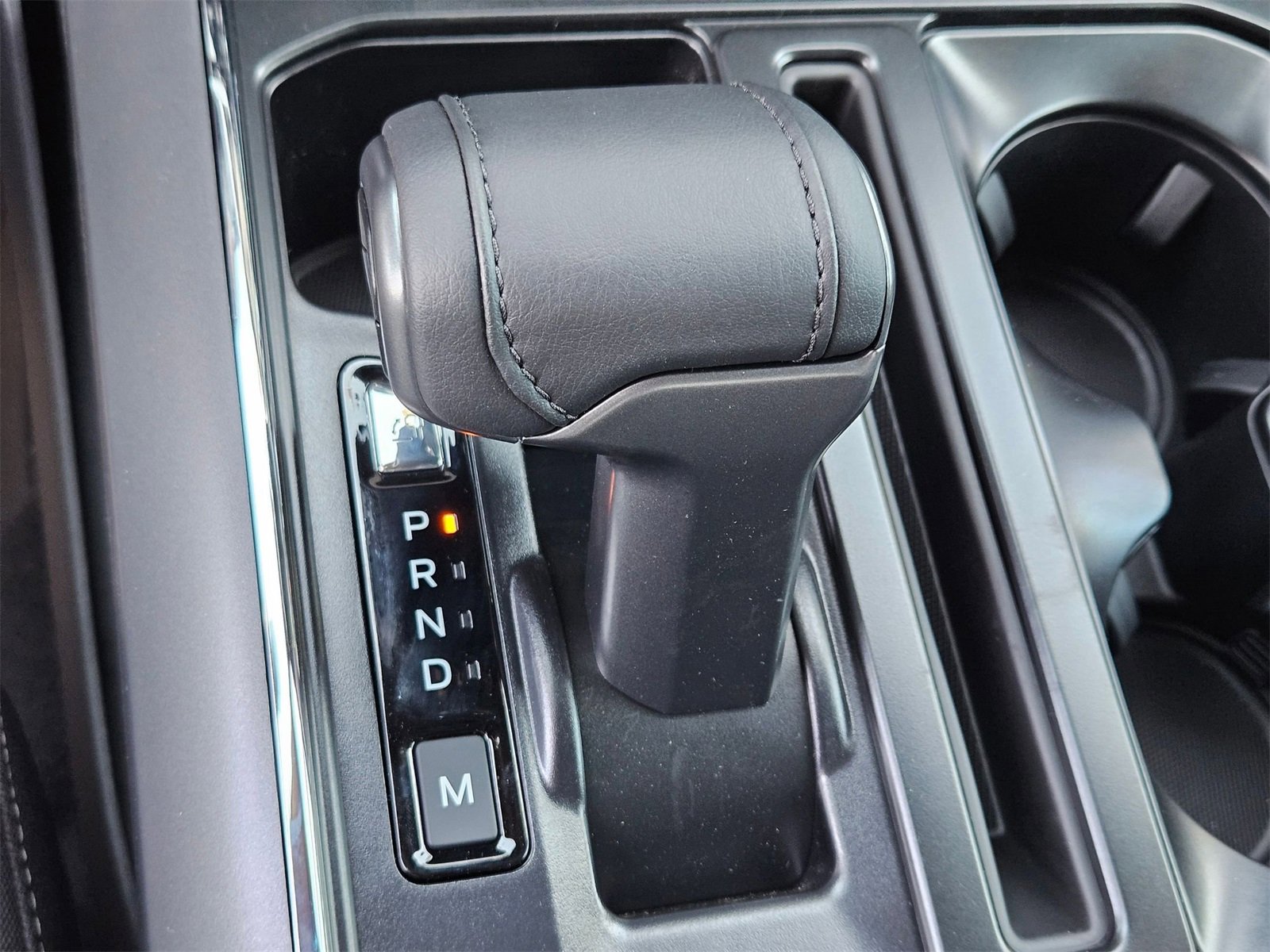 New 2025 Ford F150 XLT w/ Equipment Group 302A MID image 15