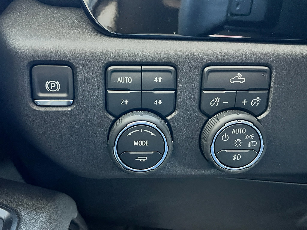 New 2026 Chevrolet Silverado 1500 LT Trail Boss w/ Convenience Package II image 5