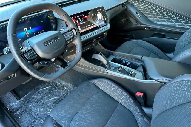 New 2025 Dodge Charger Daytona R/T w/ Quick Order Package 25M R/T AWD/4WD image 7