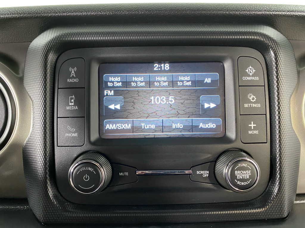 Used 2018 Jeep Wrangler Sport AWD/4WD image 4