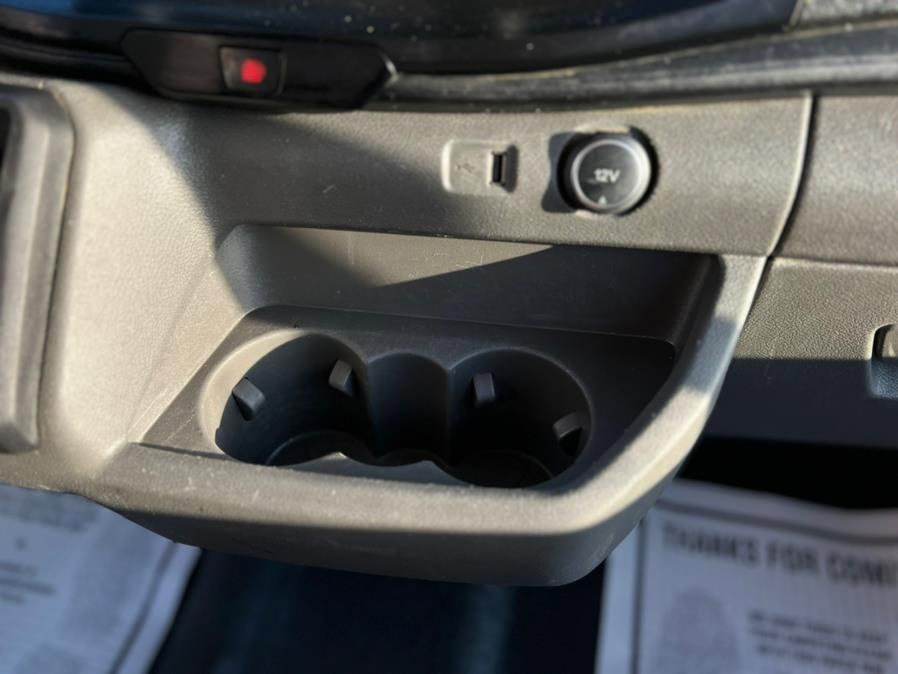Used 2022 Ford Transit 250 148 High Roof AWD image 15
