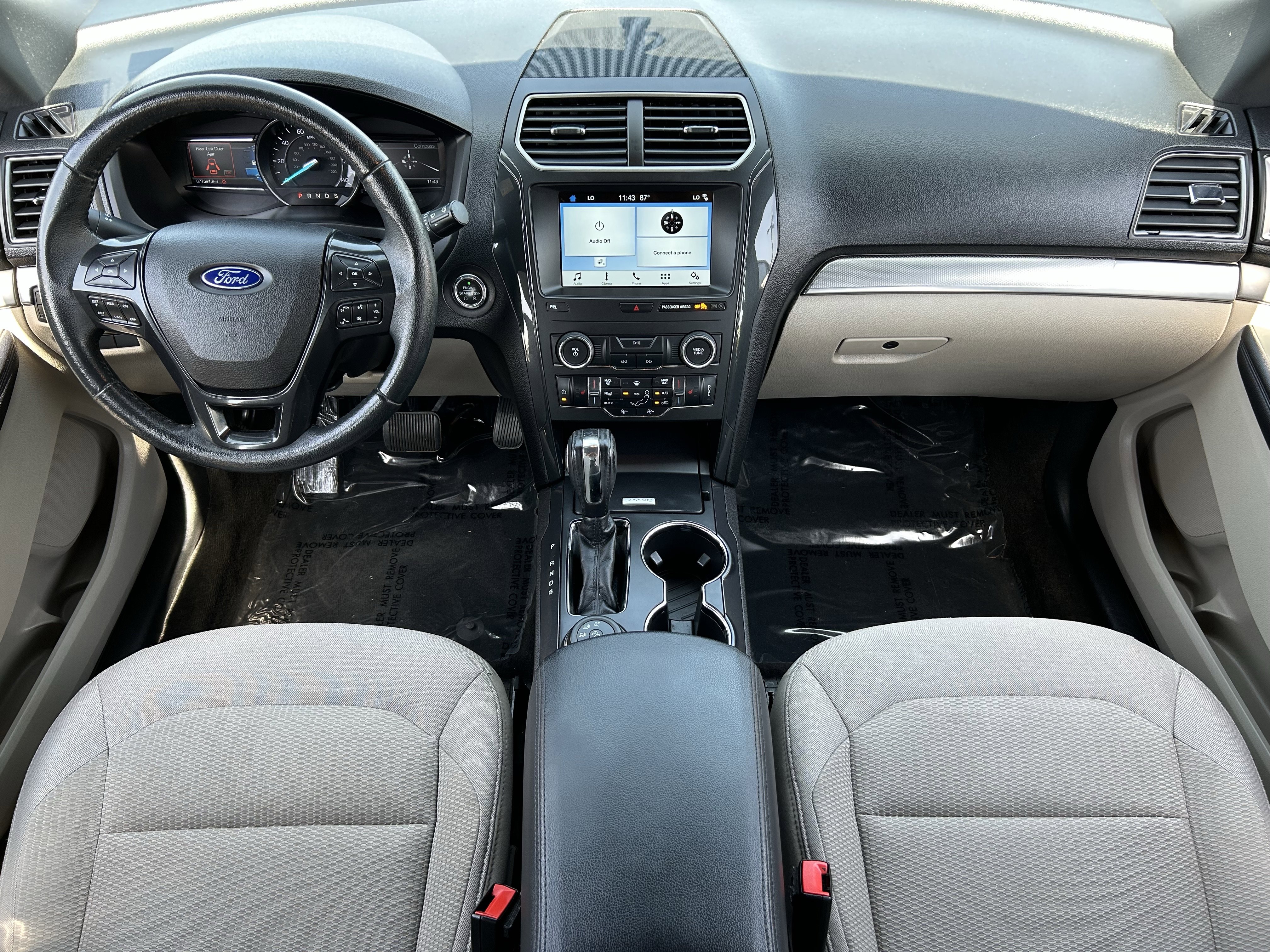 Used 2018 Ford Explorer XLT w/ Equipment Group 201A image 13