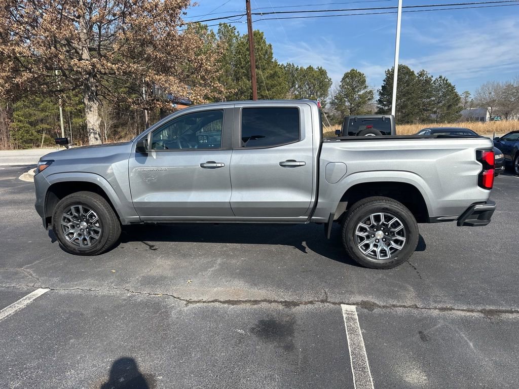 Used 2024 Chevrolet Colorado LT w/ LT Convenience Package III image 6