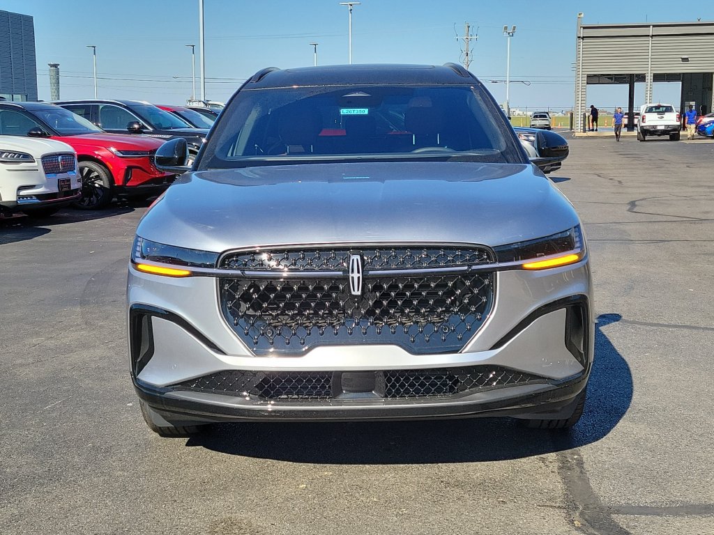 New 2026 Lincoln Nautilus Reserve AWD/4WD image 2