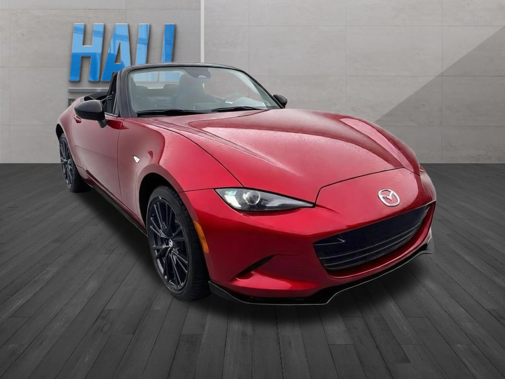 New 2026 MAZDA MX-5 Miata Club w/ Interior Package RWD image 1