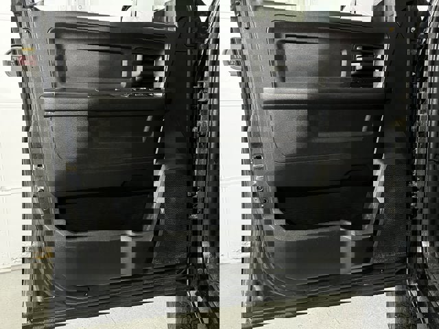 Used 2016 RAM 3500 Tradesman w/ Popular Equipment Group image 16