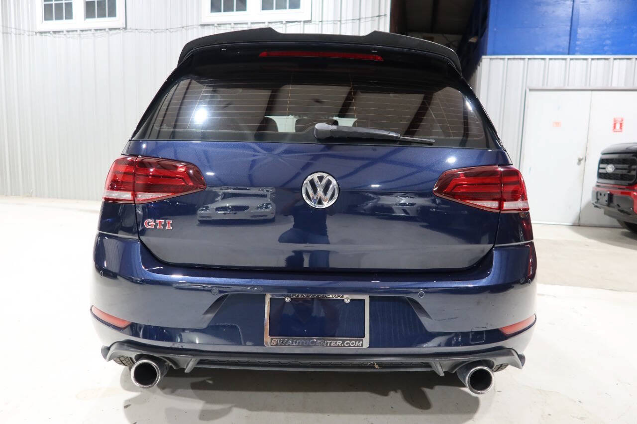 Used 2019 Volkswagen GTI Autobahn FWD image 4