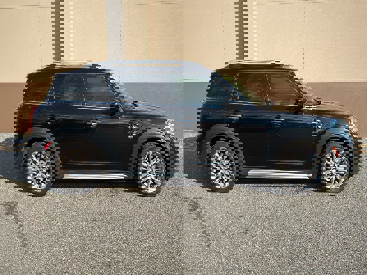 Used 2023 MINI Cooper Countryman S image 3