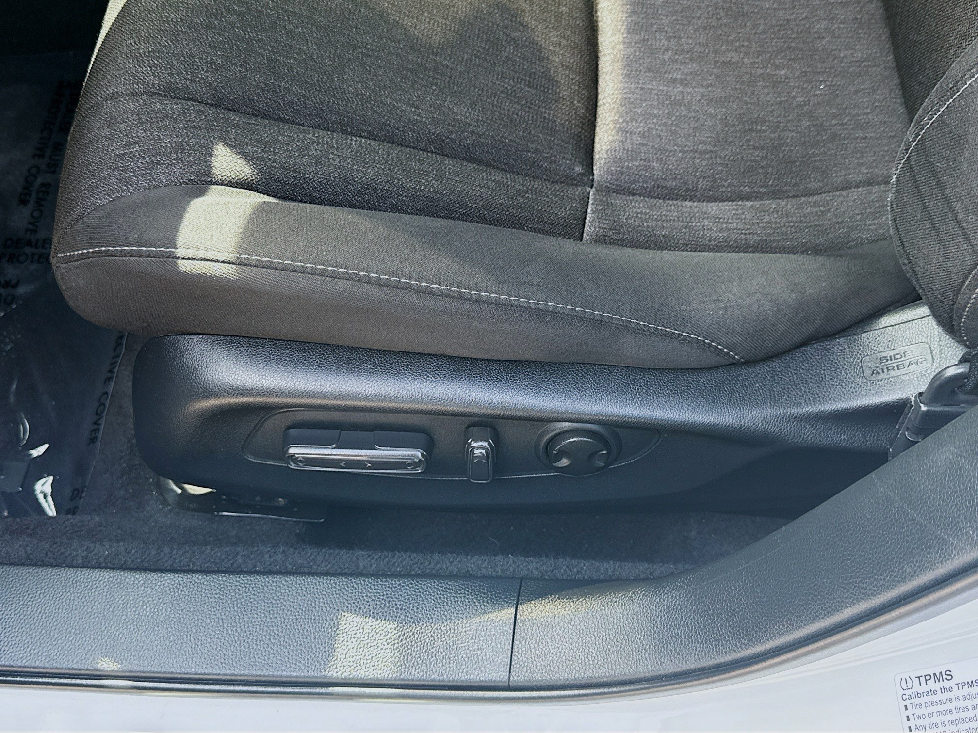Certified 2024 Honda Accord EX image 17