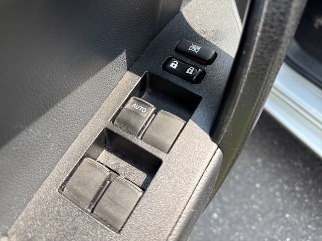 Used 2018 Toyota Corolla XSE FWD image 24