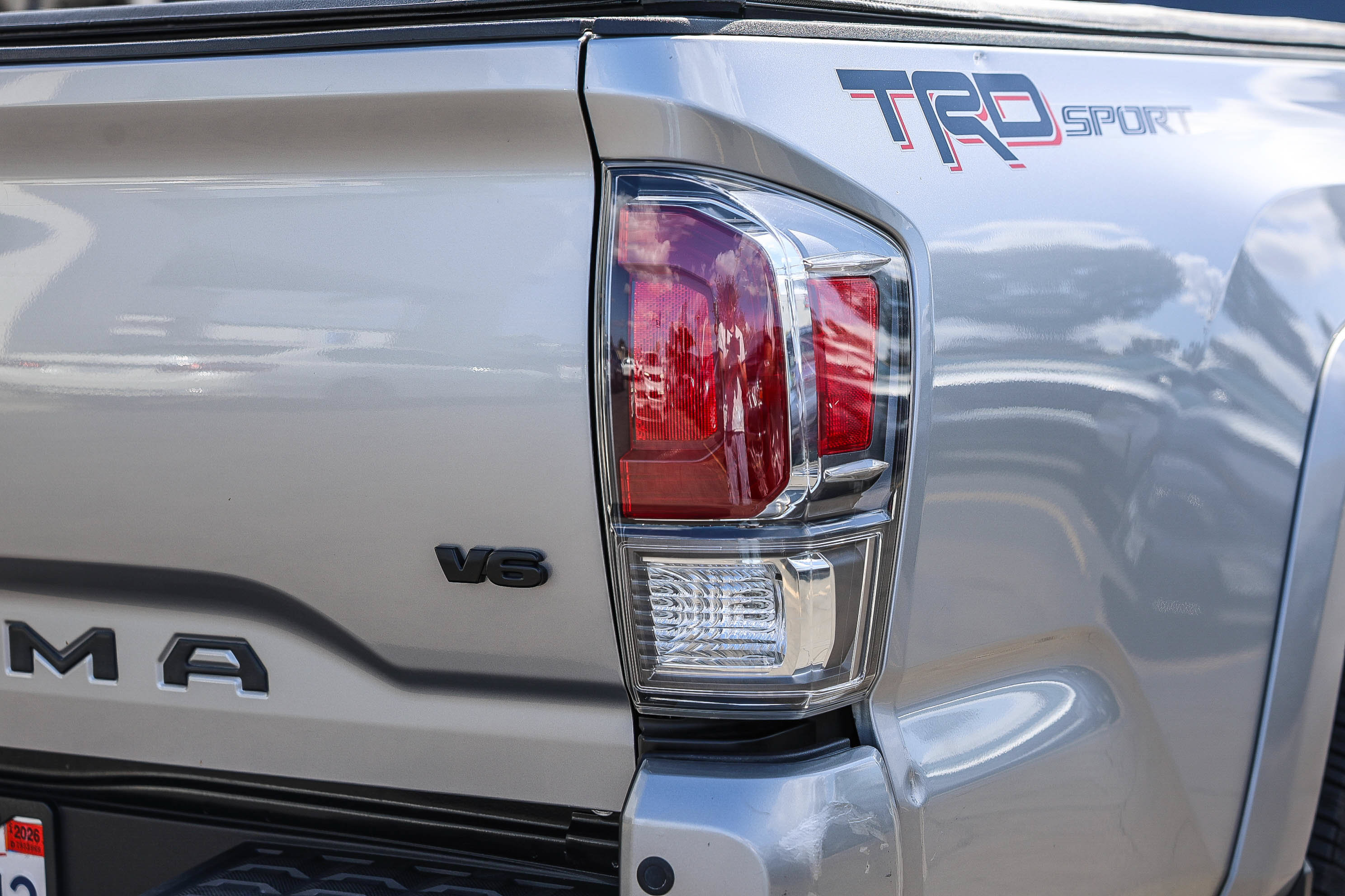 Used 2021 Toyota Tacoma TRD Sport w/ Technology Package RWD image 23