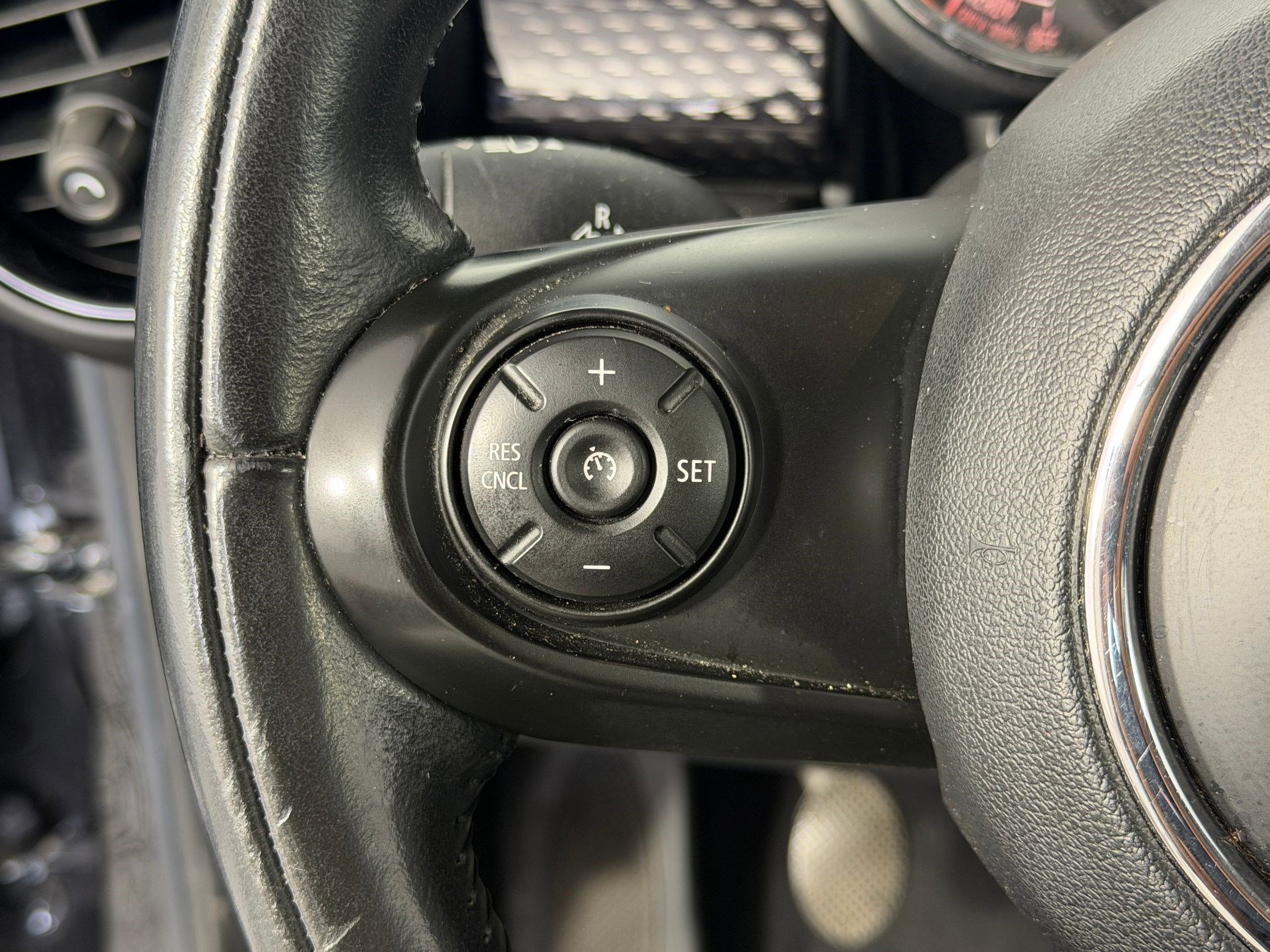 Used 2019 MINI Cooper S FWD image 14