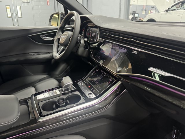 Used 2026 Audi Q7 3.0T Premium Plus w/ Premium Plus Package AWD/4WD image 31