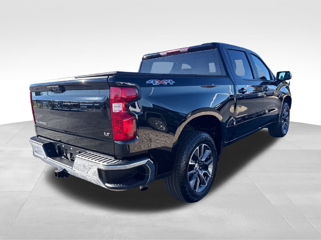 Used 2024 Chevrolet Silverado 1500 LT AWD/4WD image 12