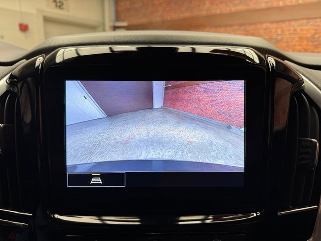 Used 2022 Chevrolet Traverse LT image 21