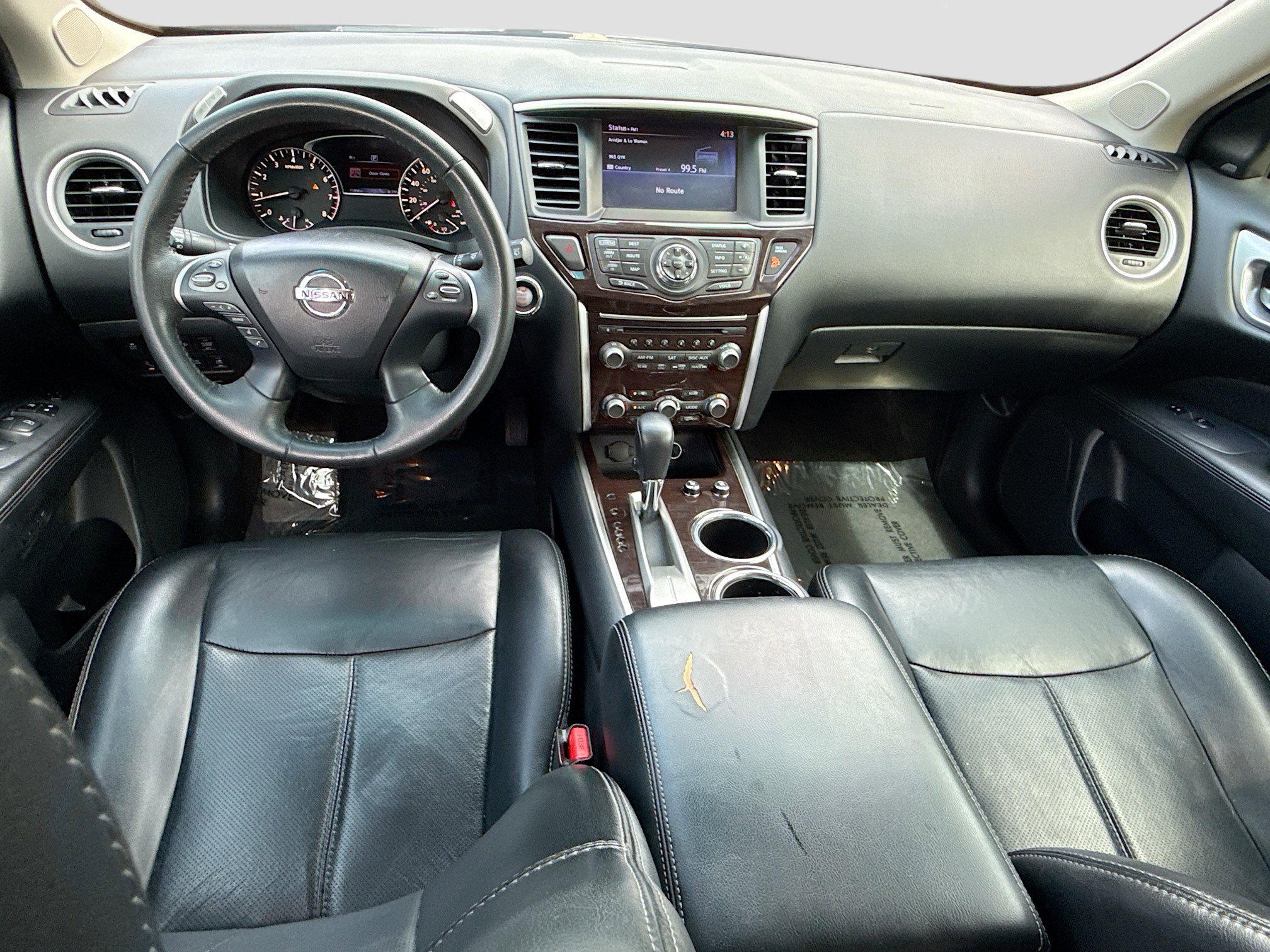 Used 2016 Nissan Pathfinder Platinum FWD image 16