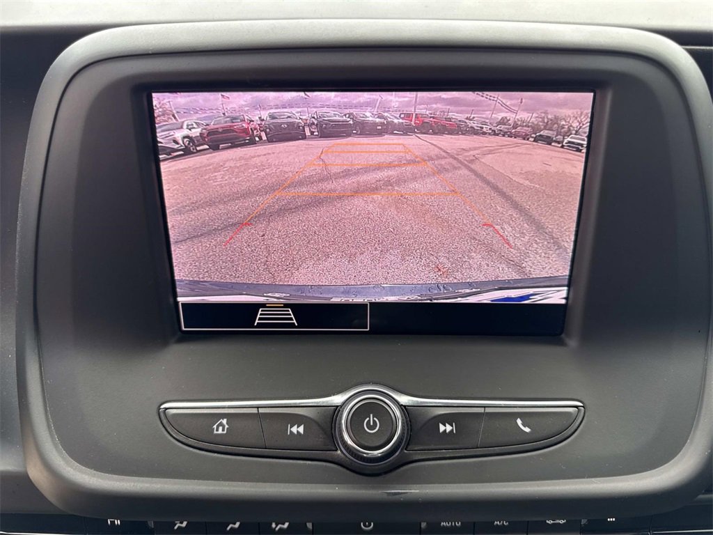 Used 2021 Chevrolet Camaro LT image 17