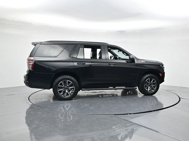 Used 2021 Chevrolet Tahoe Z71 w/ Luxury Package image 2