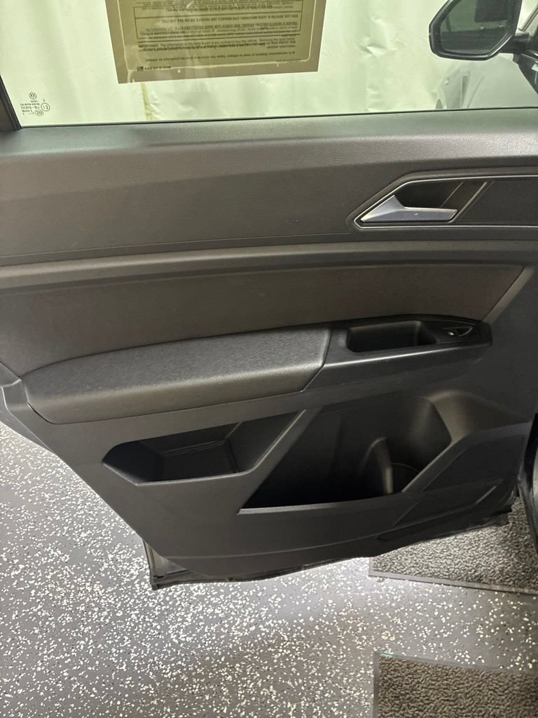 Used 2018 Volkswagen Atlas S FWD image 16