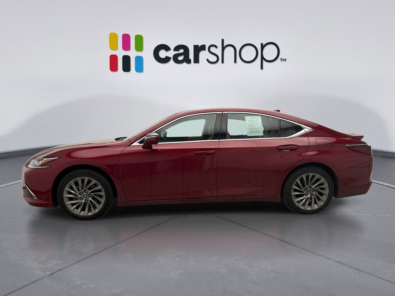 Used 2025 Lexus ES 350 w/ Luxury Package image 2