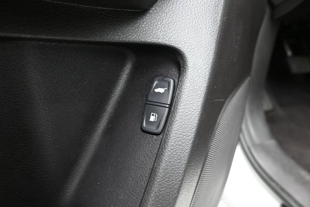 Used 2020 Acura MDX w/ Advance Package AWD/4WD image 24