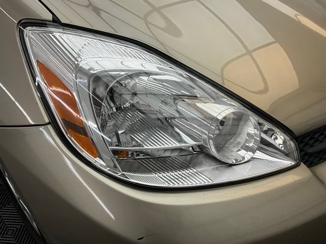 Used 2005 Toyota Sienna LE w/ LE Pkg 4 AWD/4WD image 23