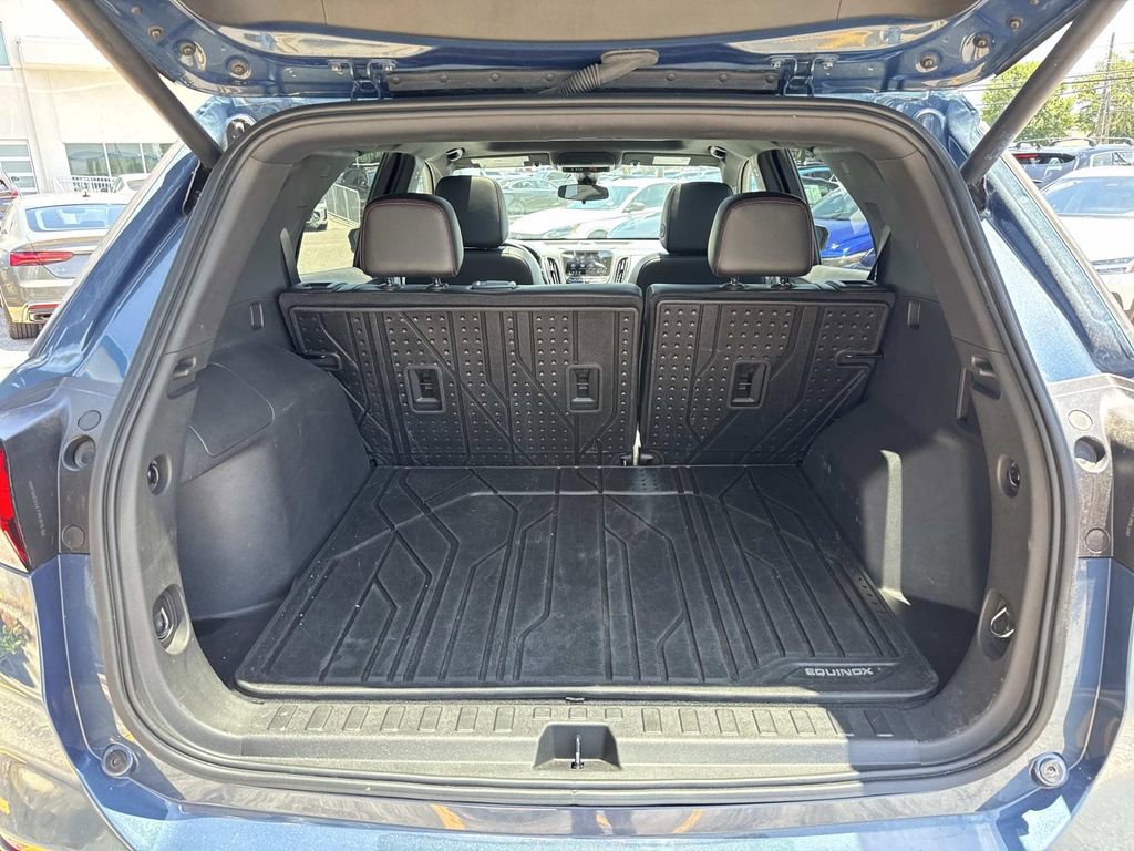 Used 2024 Chevrolet Equinox RS w/ RS Leather Package FWD image 9