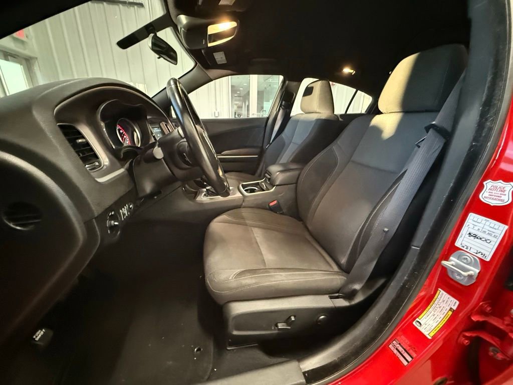 Used 2022 Dodge Charger SXT image 22