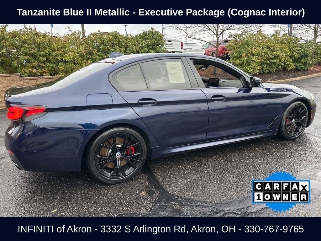 Used 2023 BMW M550i xDrive w/ Executive Package image 17