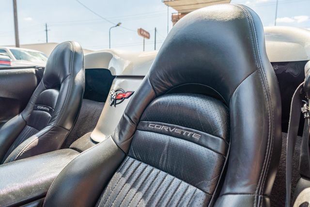 Used 2002 Chevrolet Corvette Convertible w/ Preferred Equipment Group2 image 20