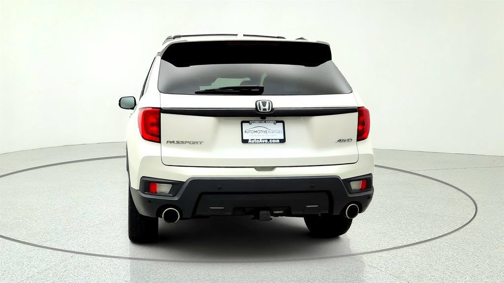 Used 2023 Honda Passport EX-L image 6