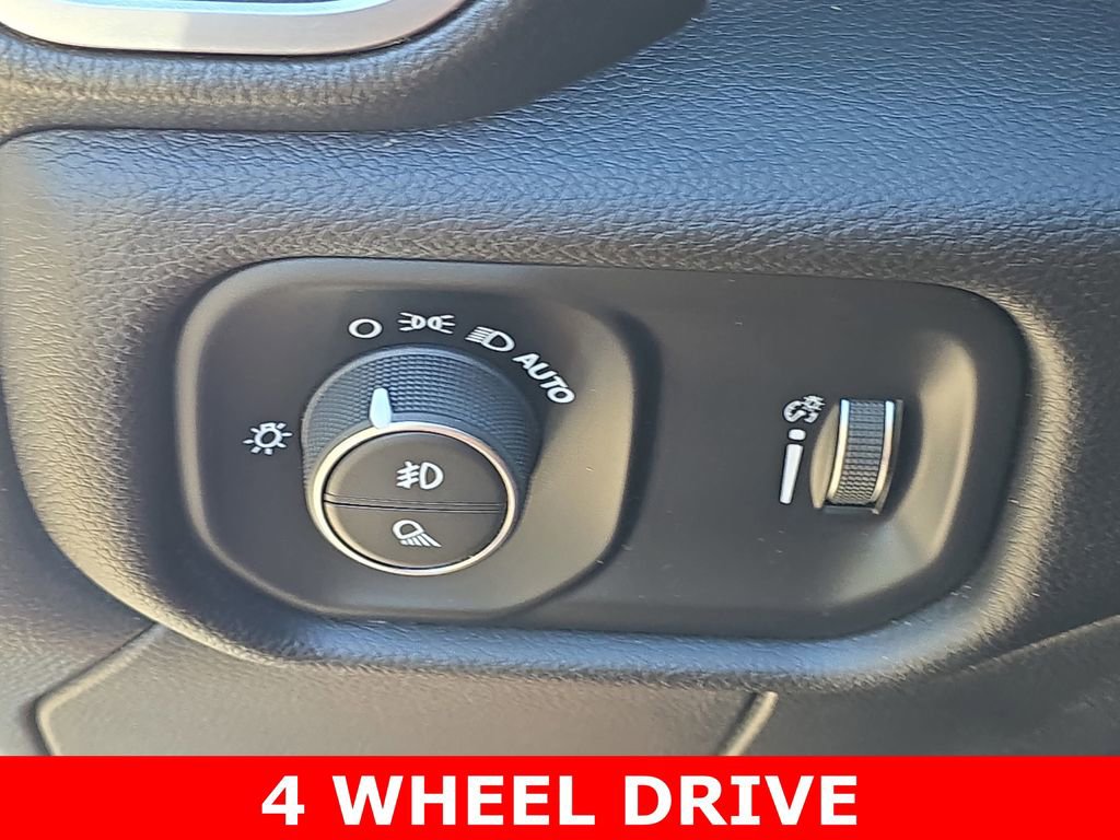 Certified 2024 RAM 3500 Big Horn image 27