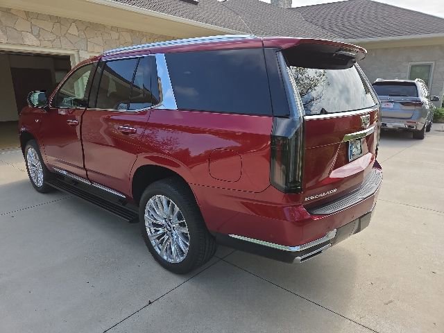 Certified 2026 Cadillac Escalade Luxury AWD/4WD image 6