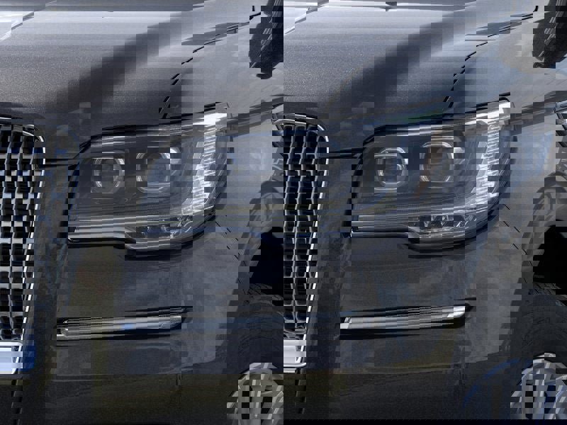 New 2022 Lincoln Navigator 4WD image 18