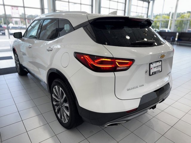 Used 2025 Chevrolet Blazer Premier w/ Driver Confidence II Package image 40