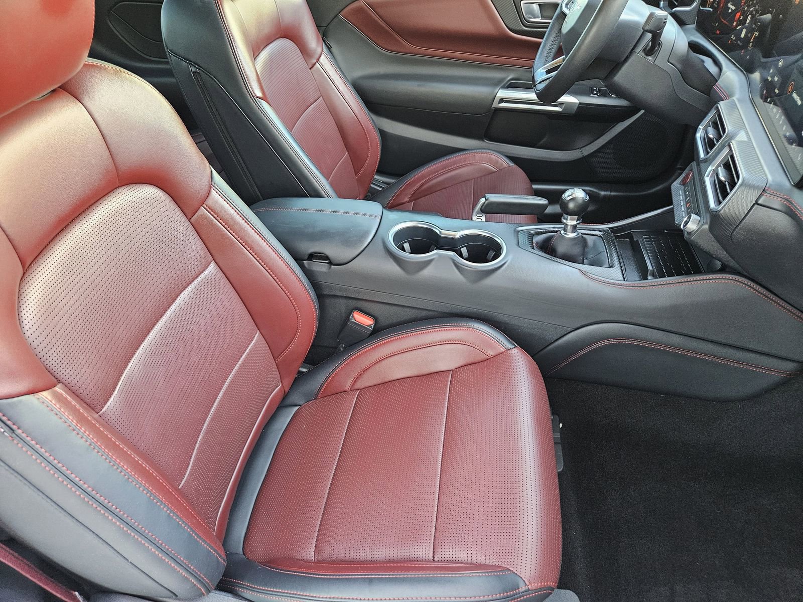 Used 2024 Ford Mustang GT Premium w/ GT Performance Package image 19