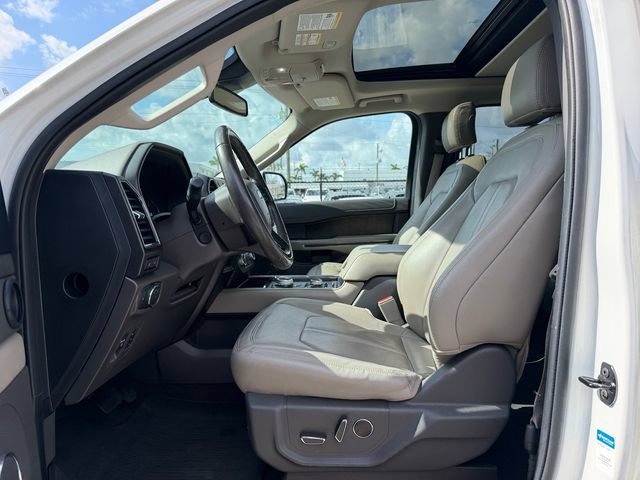 Used 2020 Ford Expedition Limited AWD/4WD image 10