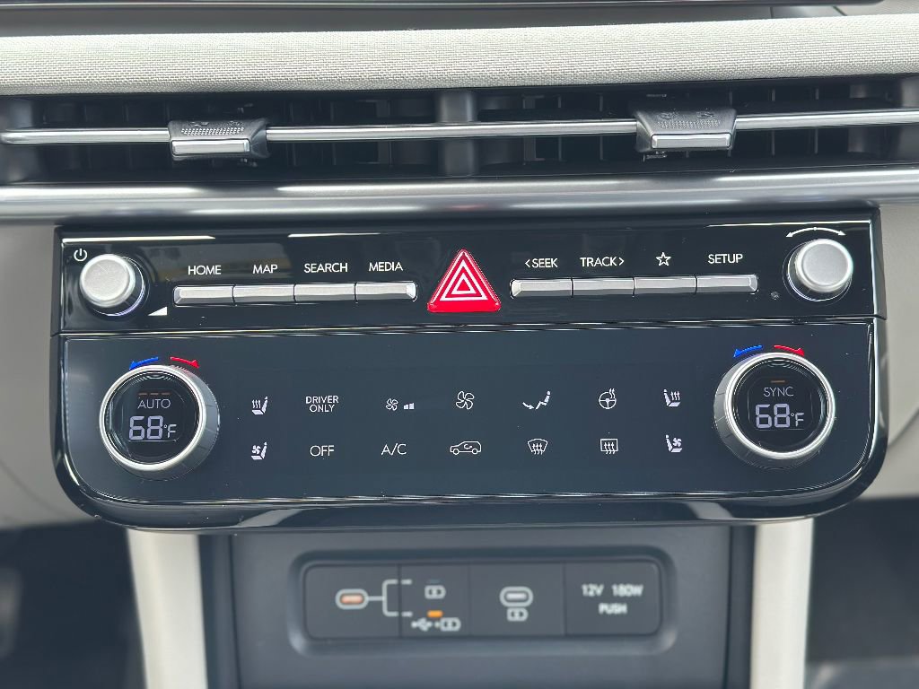 New 2025 Hyundai Tucson Limited image 14